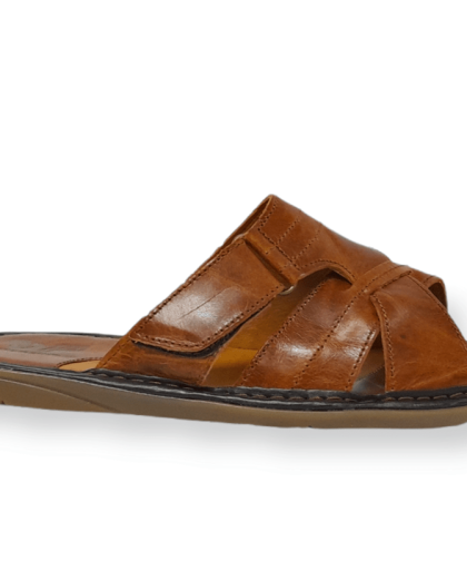 Chinelo em pele c/ velcro