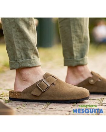 Chinelo para homem e senhora fechado a frente em camurça pele cor toupe